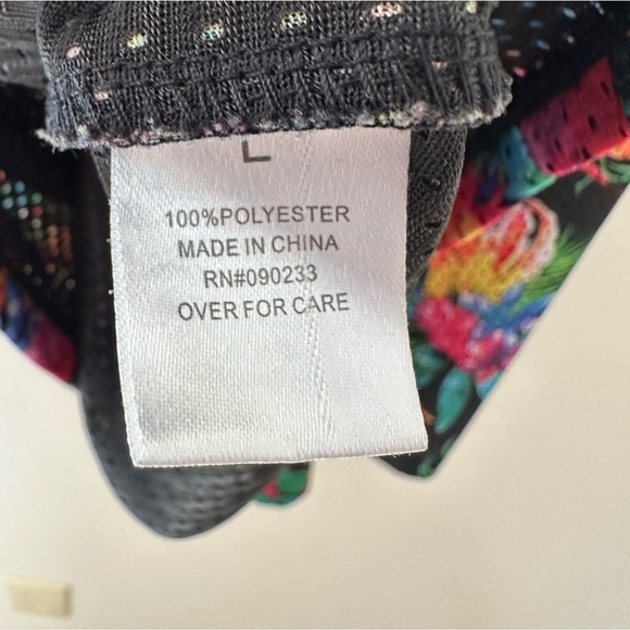 On The Byas Men's Tropical Floral Print Jersey Size Large Excellent Cond… - Picture 5 of 5